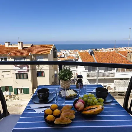 Belle Vue By Acasadascasas דירה אריסרייה